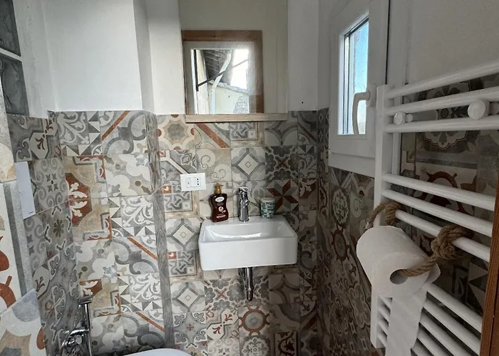 Apartamento Rustico Monolocale Soppalcato A Florença